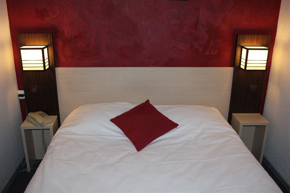 The Originals City, Hotel Novella Confort, Nantes Est Carquefou Εξωτερικό φωτογραφία