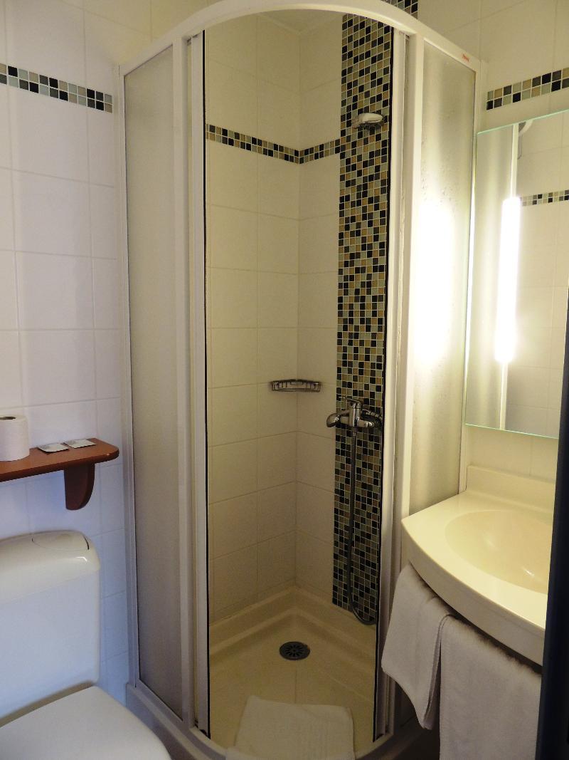 The Originals City, Hotel Novella Confort, Nantes Est Carquefou Εξωτερικό φωτογραφία